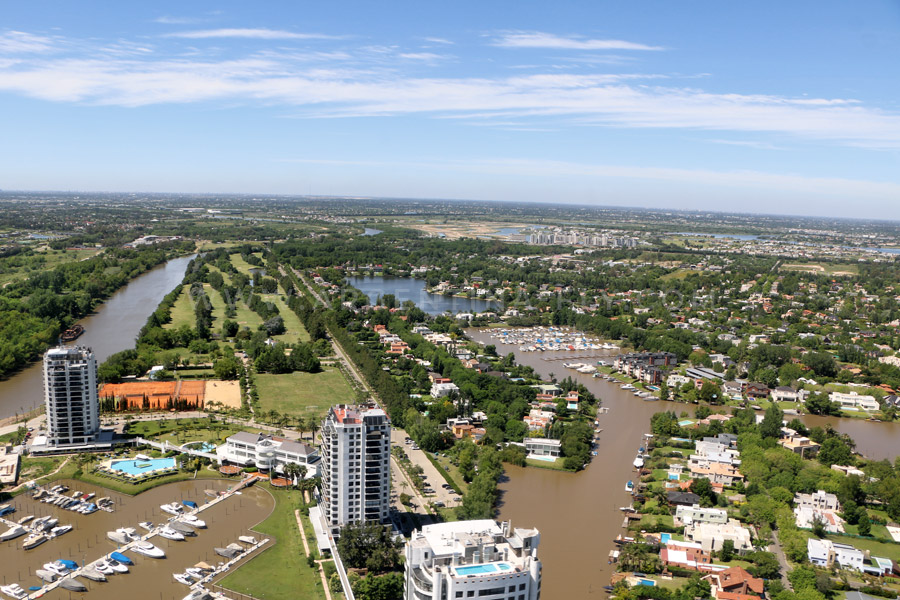 Helicopter rides in Buenos Aires