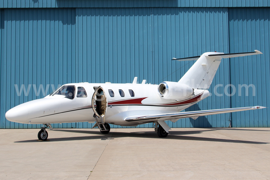 Citation CJ1 — private aircraft to Punta del Este