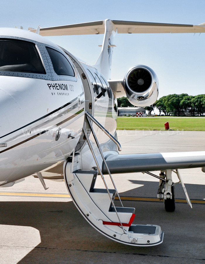 Phenom 100 — Contemporary design and advanced avionics