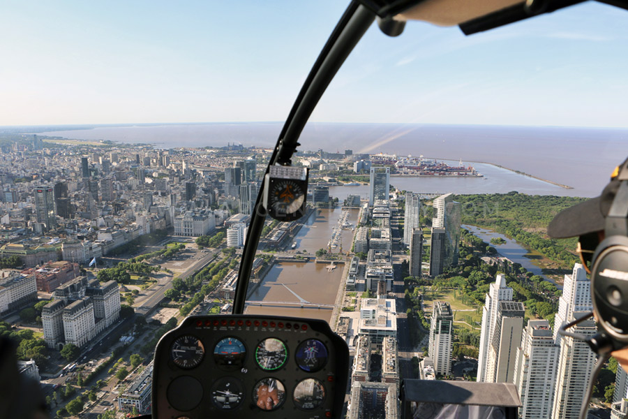 Helicopter Rides and Airplane Tours in Buenos Aires