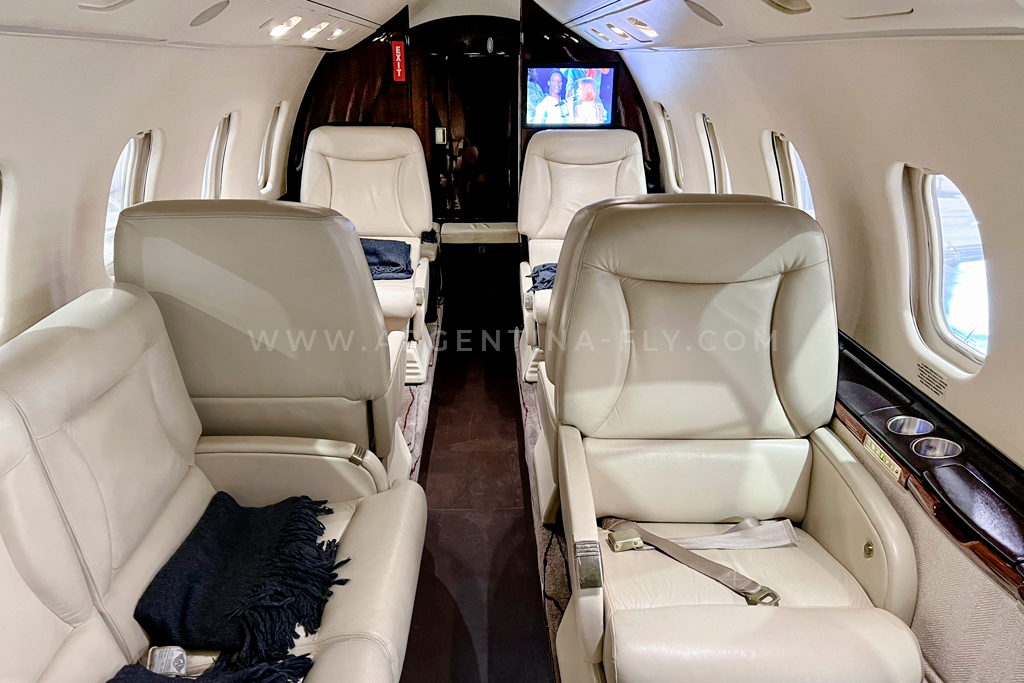 Learjet 60 cabina